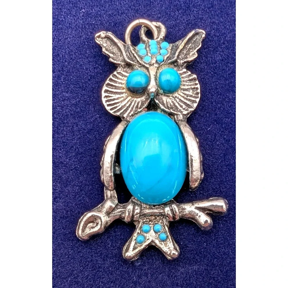 Vintage Silver Tone Owl Pendant Faux Turquoise Cabochon Boho Bird Jewelry